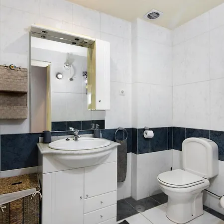 Oura Cozy Appartement