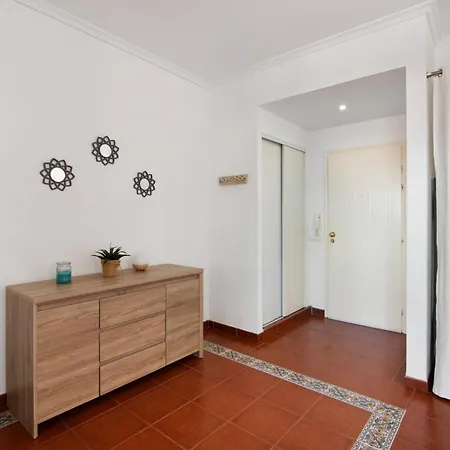 Appartement Oura Cozy *