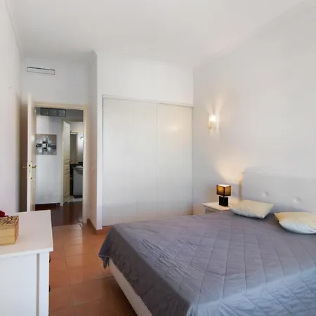 Oura Cozy Διαμέρισμα