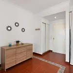 Апартаменты Oura Cozy *